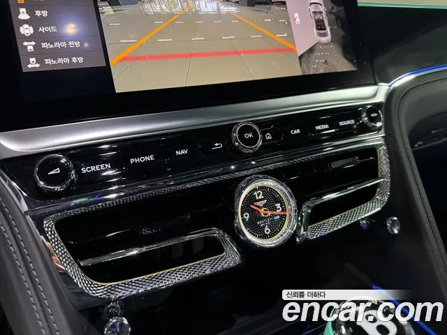 BENTLEY FLYING SPUR 2023 — 28 400 км, светло-серебристый, Корея — под ключ — фото 10