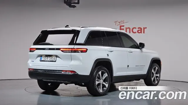 JEEP GRAND CHEROKEE (WL) — из Кореи под ключ