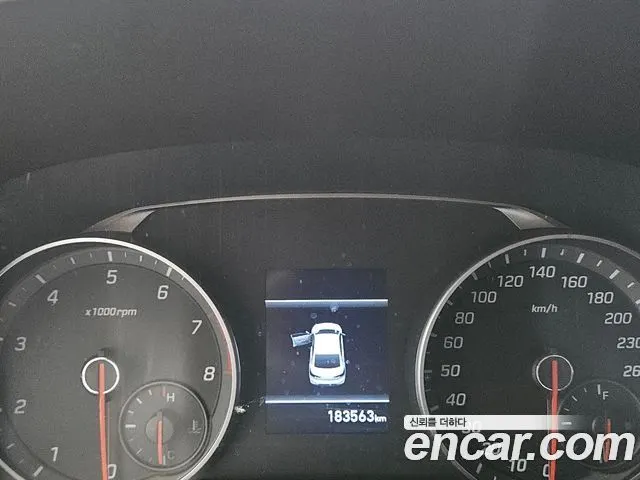 HYUNDAI AVANTE 2019 — 180 000 км, чёрный, Корея — под ключ — фото 9
