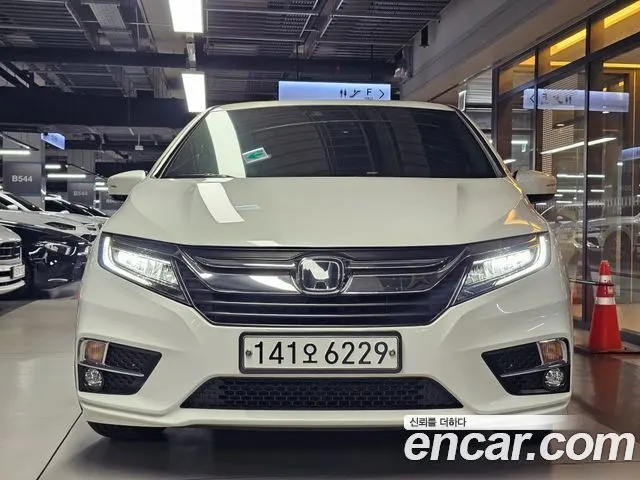 HONDA ODYSSEY — из Кореи под ключ