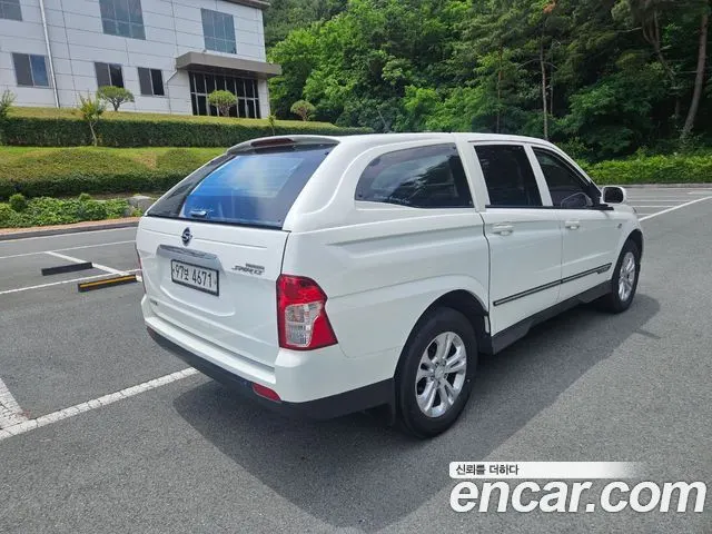 KGM KORANDO SPORTS 2015 — 204 706 км, белый-перламутр, Корея — под ключ — фото 3