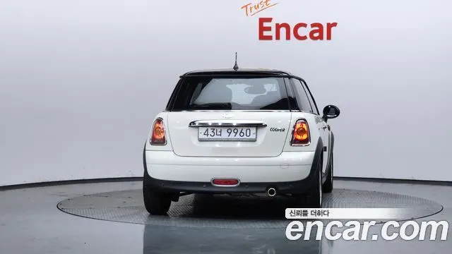 MINI COOPER 2009 — 73 321 км, белый-перламутр, Корея — под ключ — фото 4