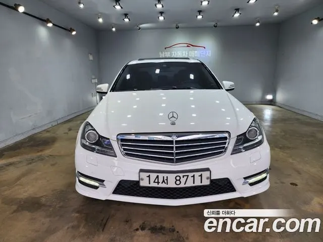 MERCEDES-BENZ C-CLASS W204 2013