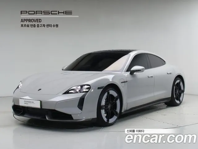 PORSCHE TAYCAN 2025