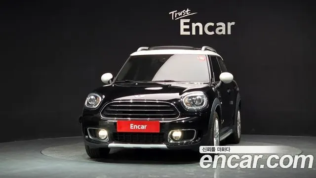 MINI COOPER D COUNTRYMAN 2017 — 131 398 км, чёрный, Корея — под ключ — фото 3