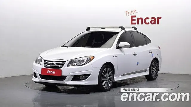 HYUNDAI AVANTE HYBRID — из Кореи под ключ