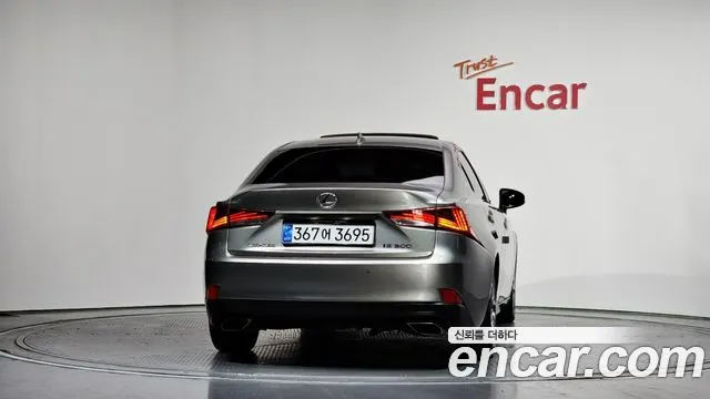 LEXUS IS300 2019 — 97 818 км, светло-золотистый, Корея — под ключ — фото 4