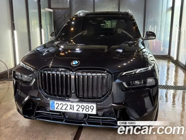 BMW X7 2024