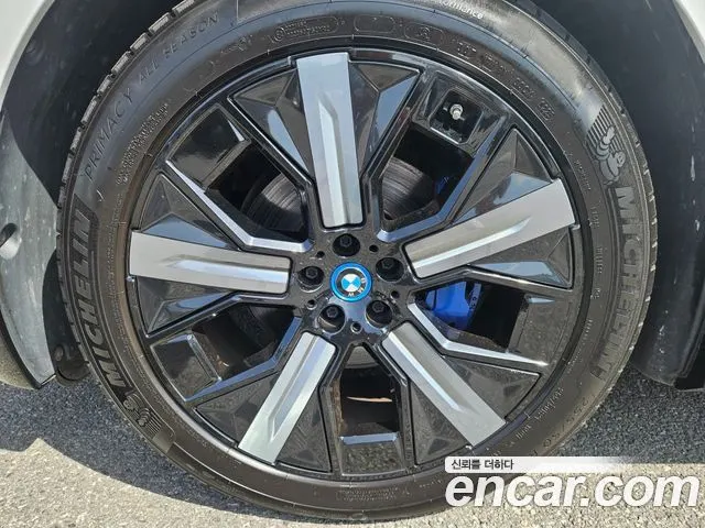 BMW IX 2023 — 53 226 км, белый, Корея — под ключ — фото 5