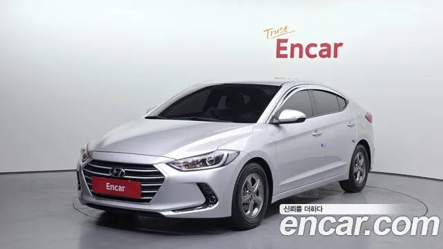 HYUNDAI AVANTE 2016 — 100 495 км, серебристо-серый, Корея — под ключ — фото 1