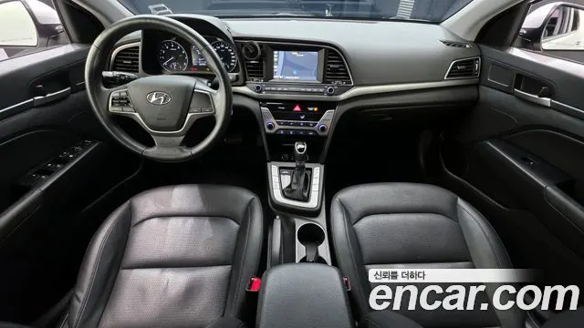 HYUNDAI AVANTE 2016 — 100 495 км, серебристо-серый, Корея — под ключ — фото 7