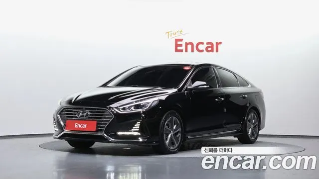 HYUNDAI SONATA HYBRID 2018 — 122 094 км, чёрный, Корея — под ключ — фото 11