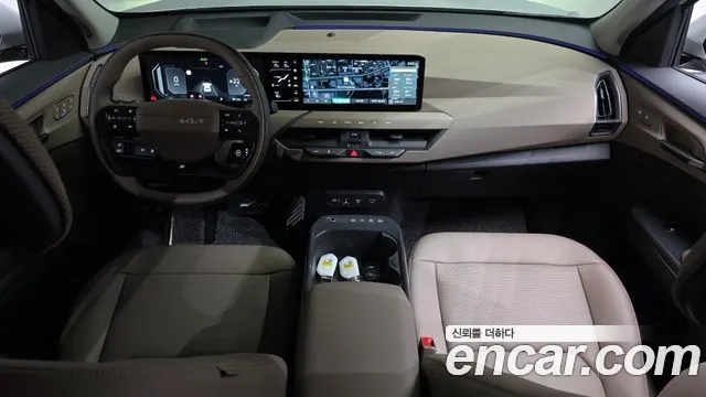 KIA EV5 2026 — 16 835 км, серебристо-серый, Корея — под ключ — фото 7