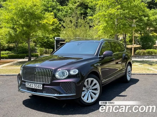 BENTLEY BENTAYGA 2024