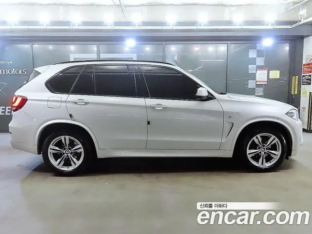 BMW X5 2018 — 124 760 км, белый, Корея — под ключ — фото 3