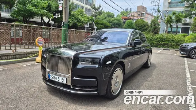 ROLLS-ROYCE PHANTOM 2023 — 43 000 км, Корея — под ключ — фото 11