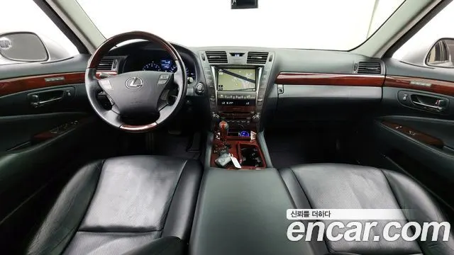 LEXUS LS460 2009 — 109 808 км, серебристо-серый, Корея — под ключ — фото 7