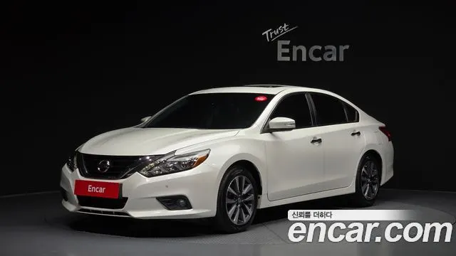 NISSAN ALTIMA — из Кореи под ключ