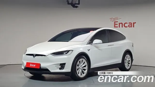 TESLA MODEL X 2018 — 102 684 км, белый, Корея — под ключ — фото 1