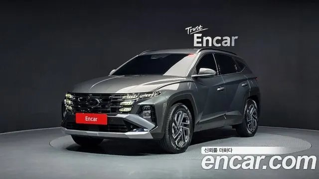 HYUNDAI TUCSON HYBRID 2024
