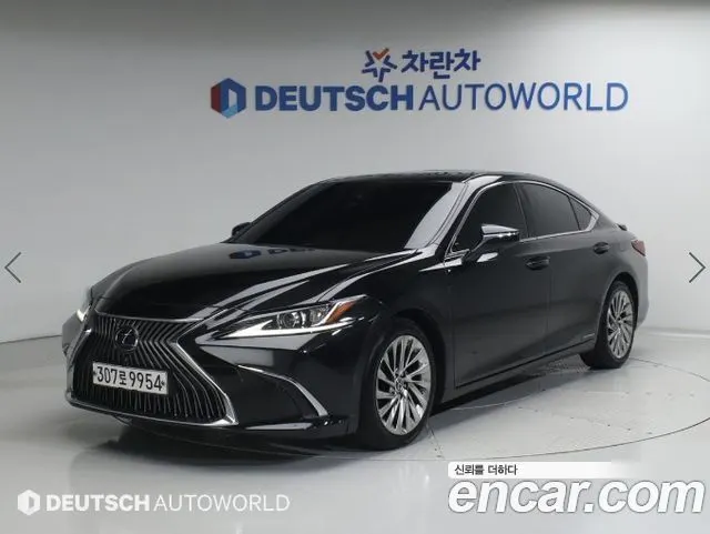 LEXUS ES300H 2019 — 169 532 км, чёрный, Корея — под ключ — фото 1