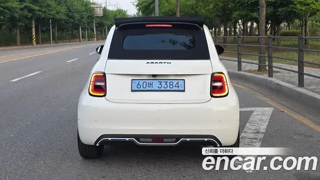 FIAT 500E 2024 — 1 433 км, белый, Корея — под ключ — фото 4