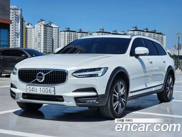 VOLVO V90 CROSS COUNTRY 2019