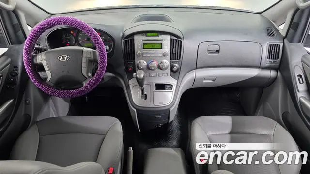 HYUNDAI GRAND STAREX 2015 — 135 839 км, серебристо-серый, Корея — под ключ — фото 7