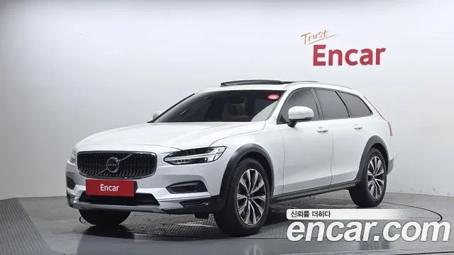 VOLVO V90 CROSS COUNTRY 2021