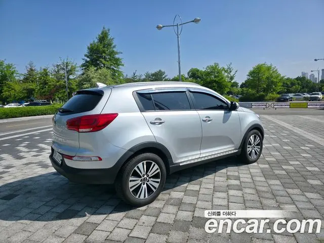 KIA SPORTAGE R 2014 — 96 572 км, Корея — под ключ — фото 2