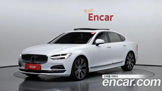 VOLVO S90 2024