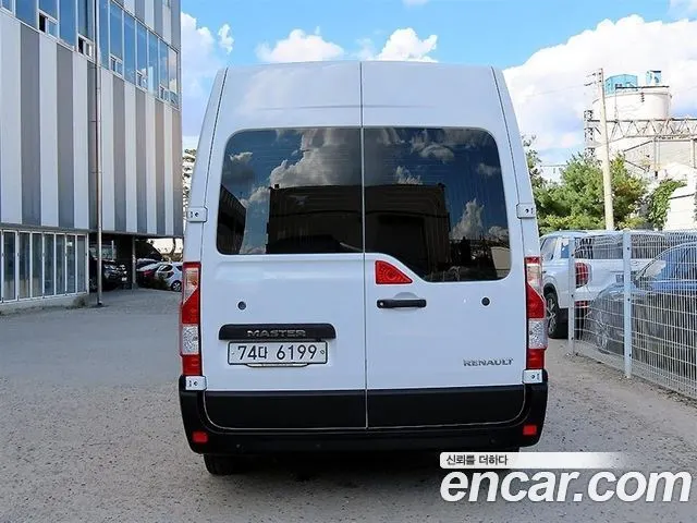 RENAULT KOREA MASTER 2019 — 16 047 км, белый, Корея — под ключ — фото 2