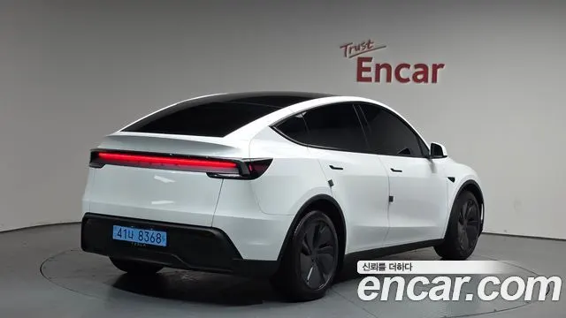 TESLA MODEL Y — из Кореи под ключ