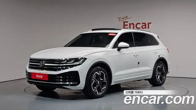 VOLKSWAGEN TOUAREG 2024