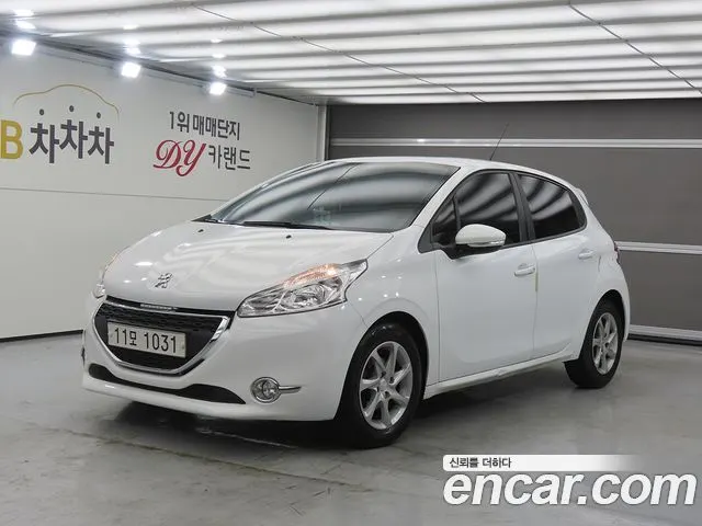PEUGEOT 208 — из Кореи под ключ