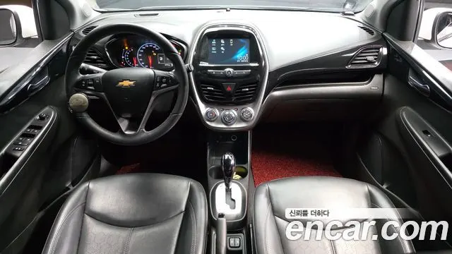 CHEVROLET SPARK 2016 — 68 778 км, белый, Корея — под ключ — фото 7