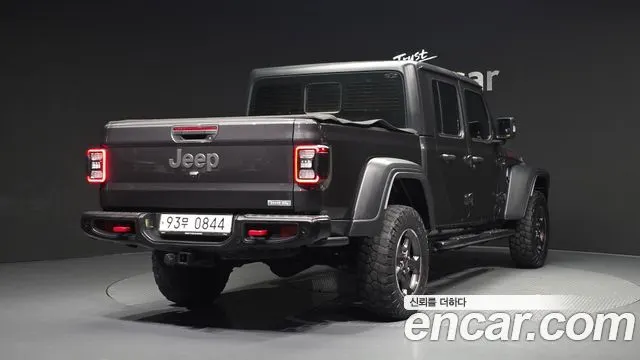 JEEP GLADIATOR (JT) 2021 — 109 353 км, серый, Корея — под ключ — фото 2