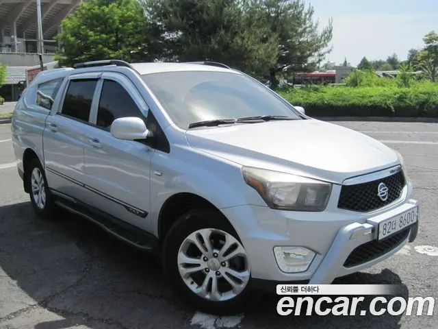 KGM KORANDO SPORTS 2016 — 134 684 км, серебристый, Корея — под ключ — фото 2
