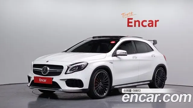 MERCEDES-BENZ GLA-CLASS X156 2019