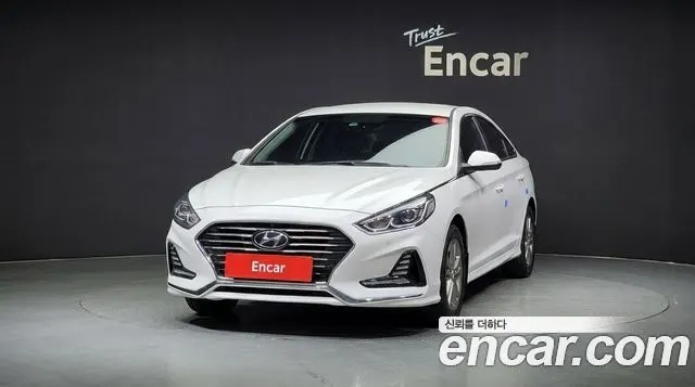 HYUNDAI SONATA HYBRID 2018 — 162 429 км, белый, Корея — под ключ — фото 3