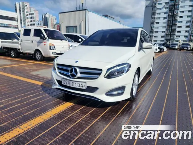 MERCEDES-BENZ B-CLASS W246 2017