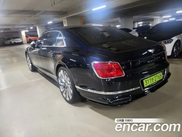 BENTLEY FLYING SPUR 2025 — 13 000 км, синий, Корея — под ключ — фото 2