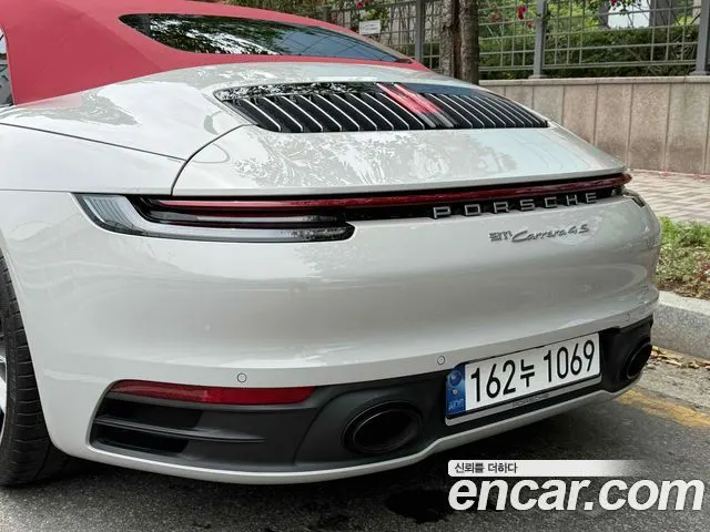 PORSCHE 911 2023 — 13 500 км, серебристо-серый, Корея — под ключ — фото 8