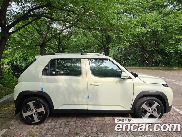 HYUNDAI CASPER ELECTRIC 2025 — 9 693 км, белый-перламутр, Корея — под ключ — фото 6