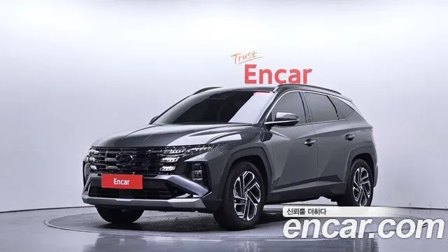 HYUNDAI TUCSON HYBRID 2024
