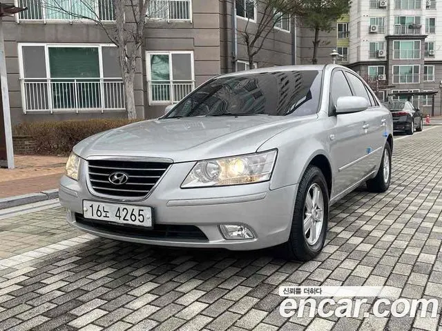 HYUNDAI SONATA TRANSFORM 2009 — 130 000 км, серебристый, Корея — под ключ — фото 1
