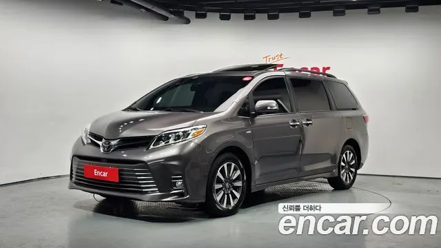 TOYOTA SIENNA — из Кореи под ключ