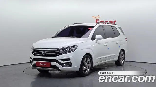 KGM KORANDO TURISMO 2018