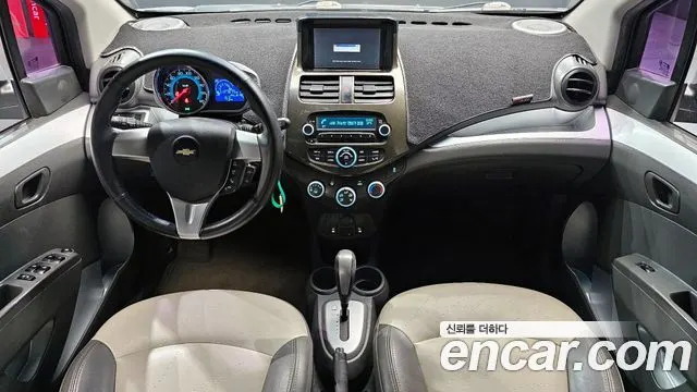 CHEVROLET SPARK 2014 — 127 075 км, серебристый, Корея — под ключ — фото 7
