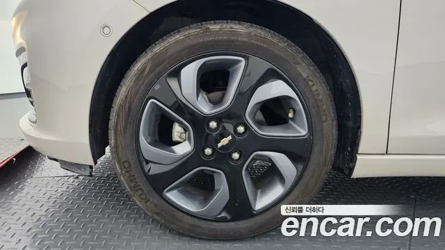 CHEVROLET SPARK 2019 — 46 983 км, белый-перламутр, Корея — под ключ — фото 5